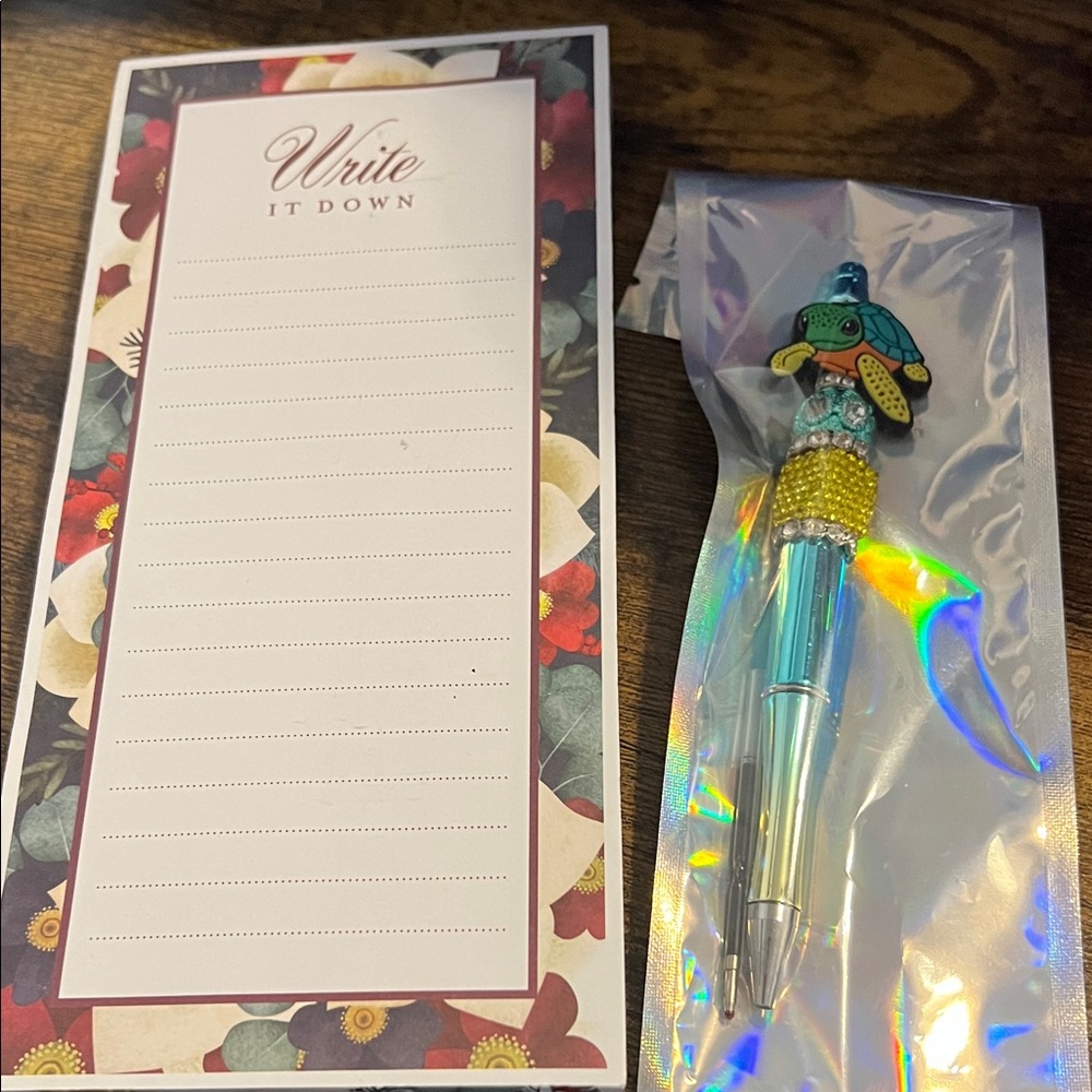 Brand New turtle ink pen with writing pad